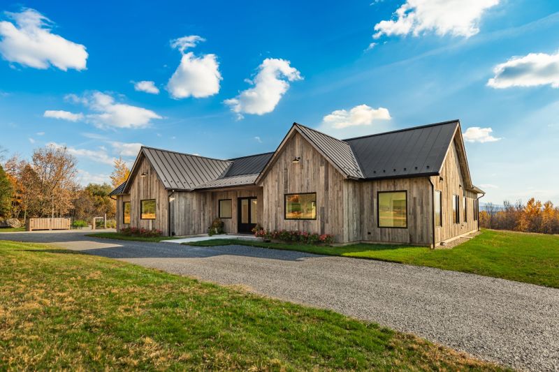 311 Chemin Allard, Fulford, QC