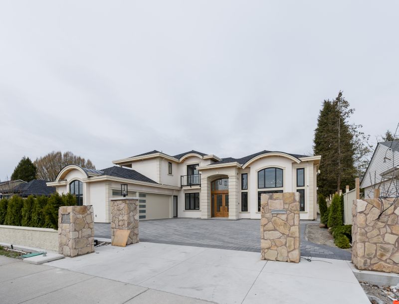 4711 Granville Avenue, Richmond, BC