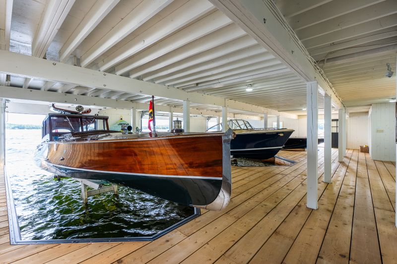1 Onaway Island R21, Muskoka Lakes, ON