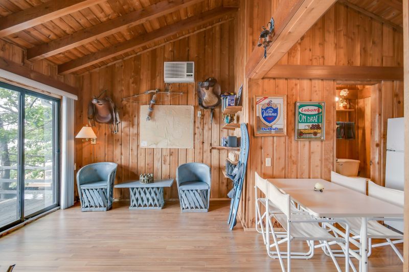 1059 Old Portage Road, Gravenhurst, ON