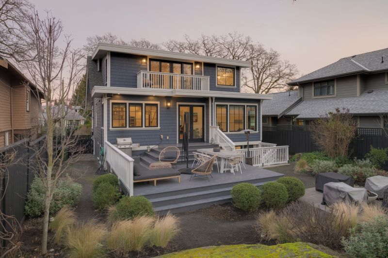 1248 Hewlett Place, Victoria, BC