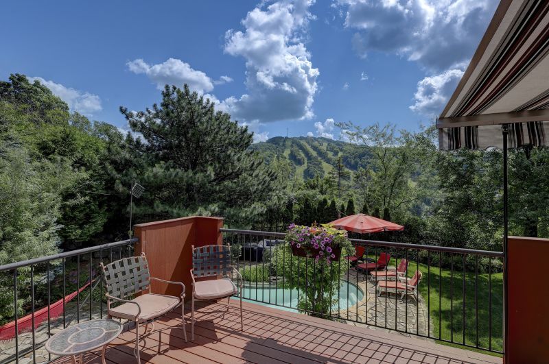 147 Rue Montcalm, Bromont, QC, Canada, Bromont, QC