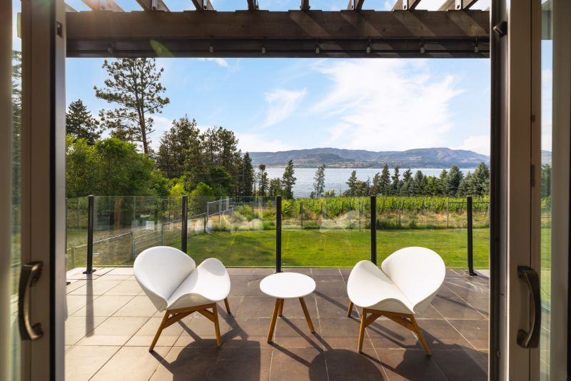 4840 Lakeshore Road, Kelowna, BC