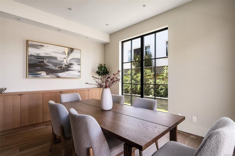 2651 Anscomb Place, Victoria, BC