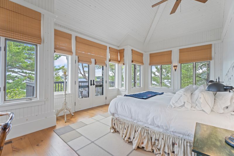 1 Onaway Island R21, Muskoka Lakes, ON