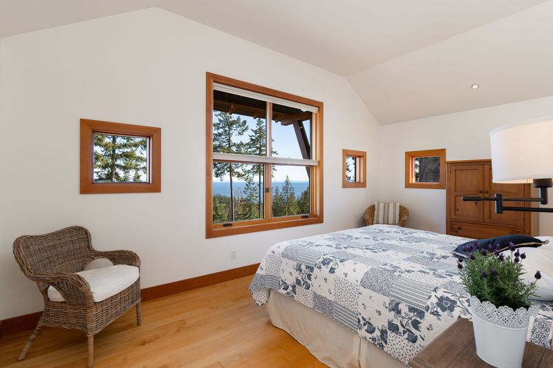 1004 Cowan Point Drive, Bowen Island, BC, Canada, Bowen Island, BC