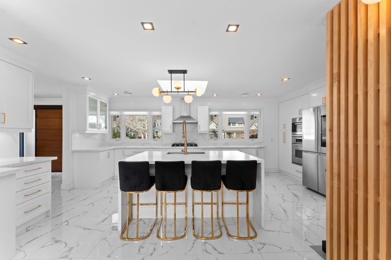 820 Glenwood Avenue, Burlington, ON
