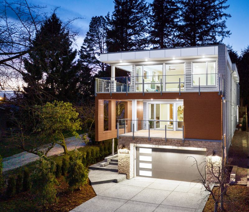 1245 Kent Street, White Rock, BC
