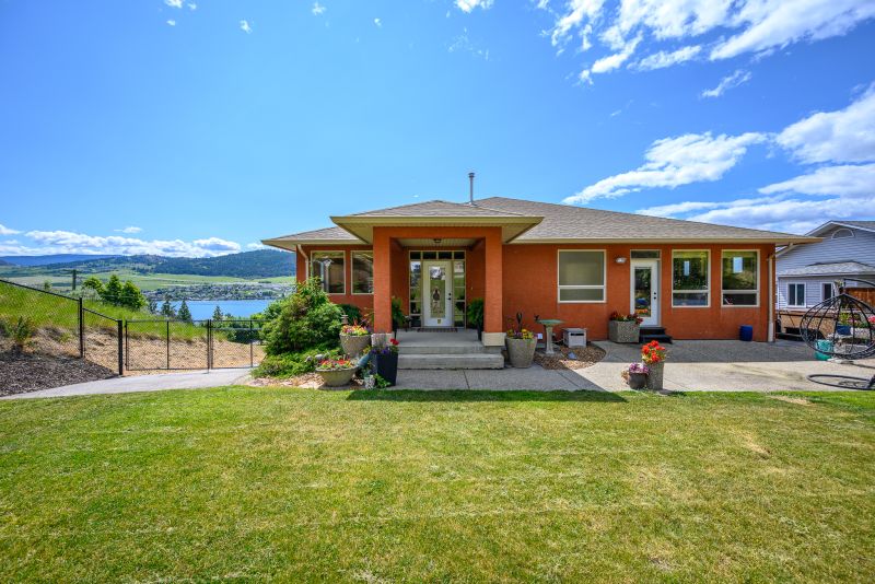 7551 Tronson Road, Vernon, BC