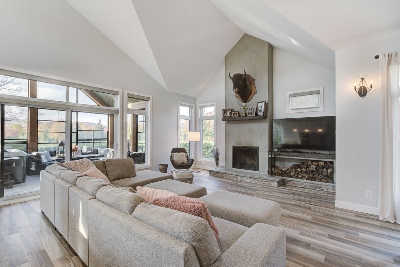 87 Rue Louis-Philippe-1er, Bromont, QC