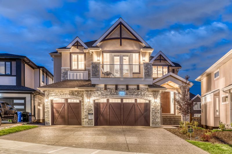301 Aspen Summit Heights Southwest, Calgary, AB
