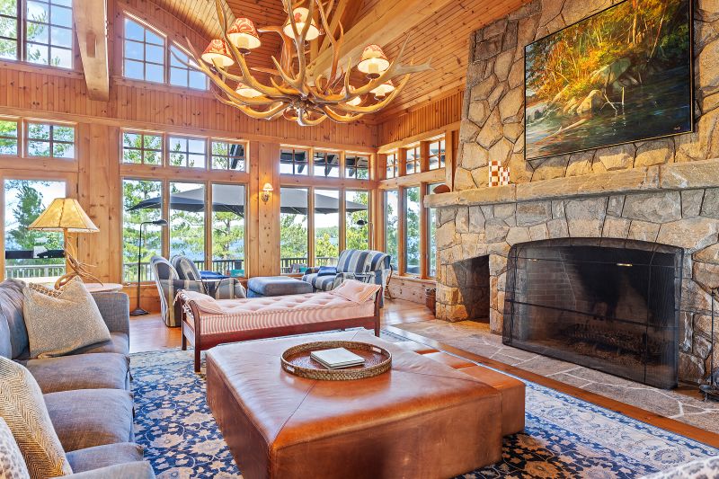 1 Onaway Island R21, Muskoka Lakes, ON