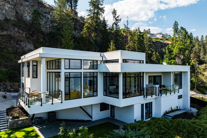 2843 Lakeridge Road, West Kelowna, BC