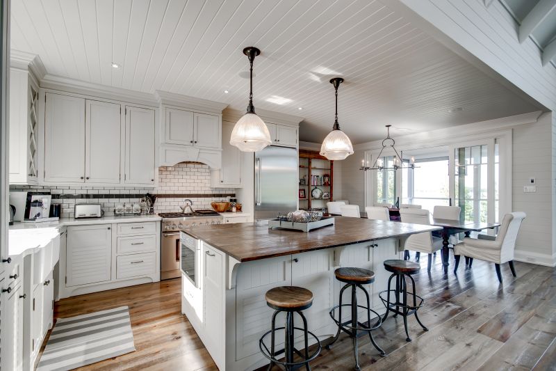 1350 Stephens Bay Road, Bracebridge, ON