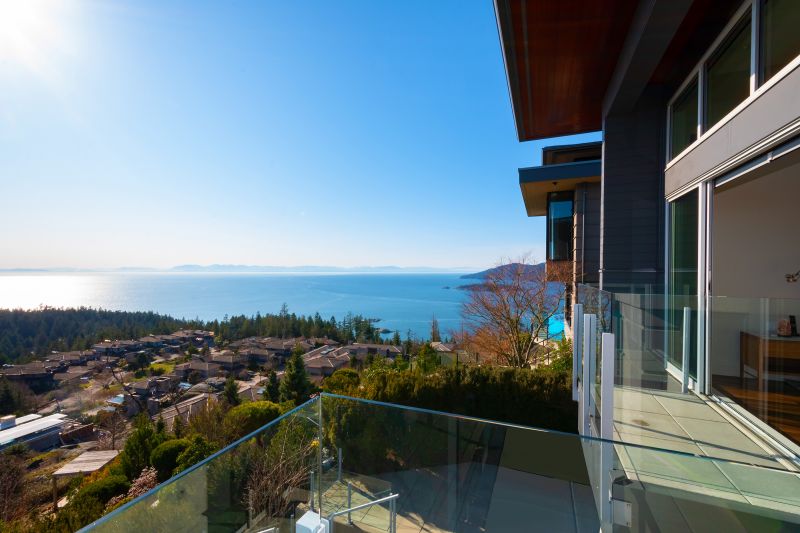 5440 West Vista Court, West Vancouver, BC