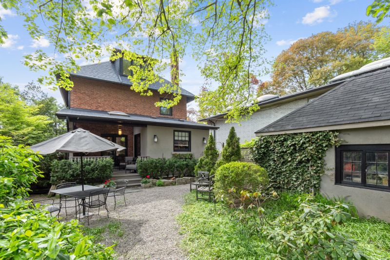 1373 Avenue Road, Toronto, ON