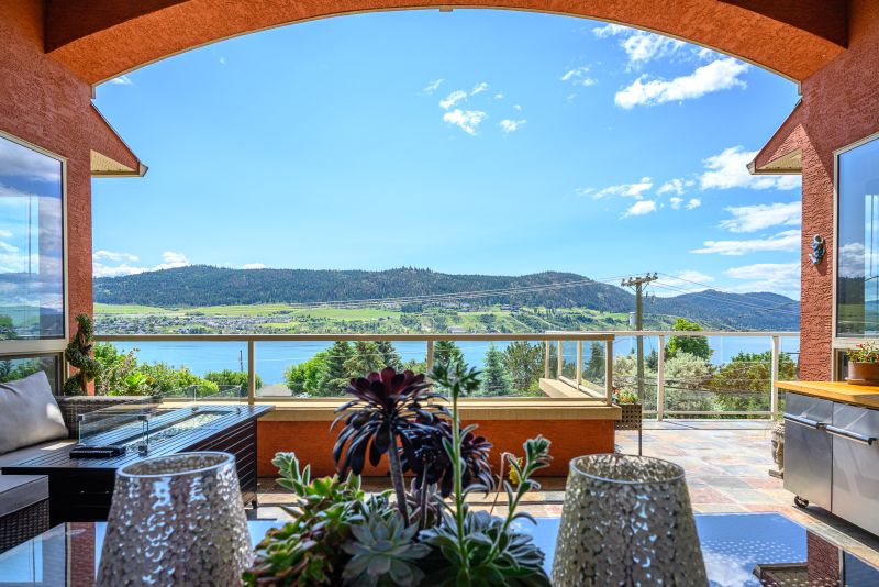 7551 Tronson Road, Vernon, BC