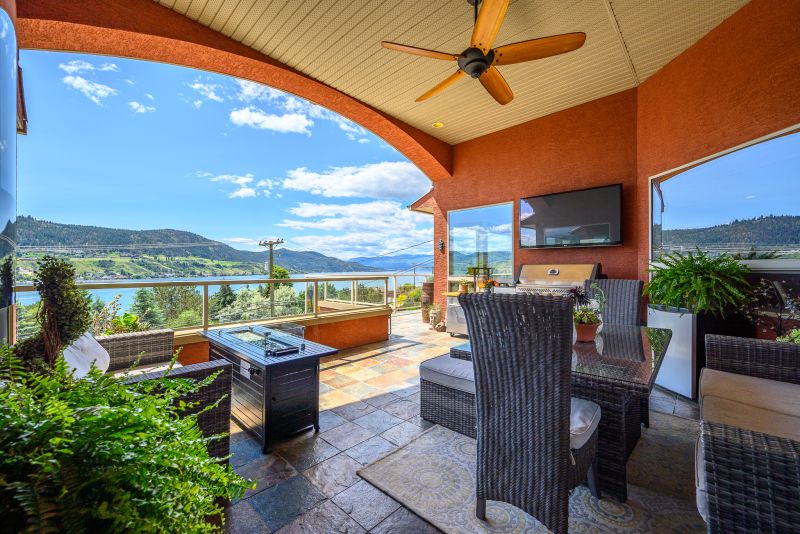 7551 Tronson Road, Vernon, BC