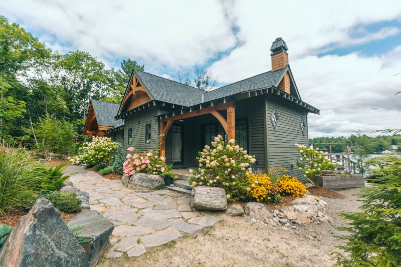 1043 Heather Lodge Road, Port Carling, ON