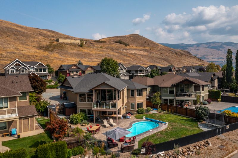 542 Mount Tanner Place, Coldstream, BC