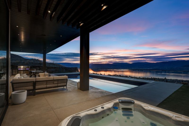 5602 Upper Mission Court, Kelowna, BC