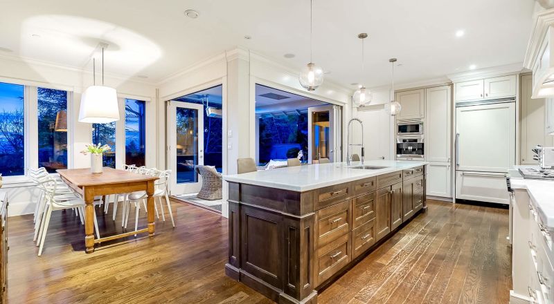 3140 Mathers Avenue, West Vancouver, BC