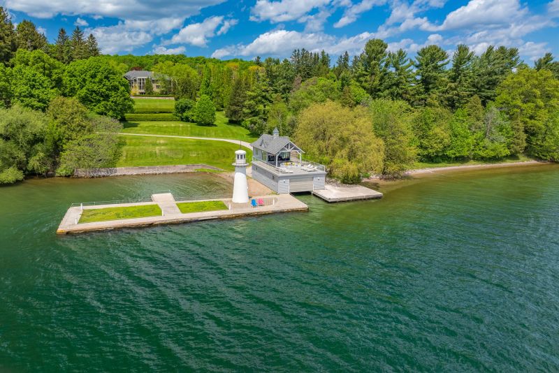 2615 Ridge Road West, Shanty Bay, ON, Canada, Shanty Bay, ON