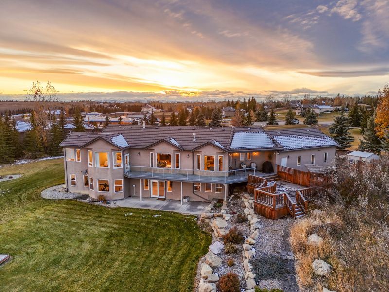 27 Corral View, Calgary, AB