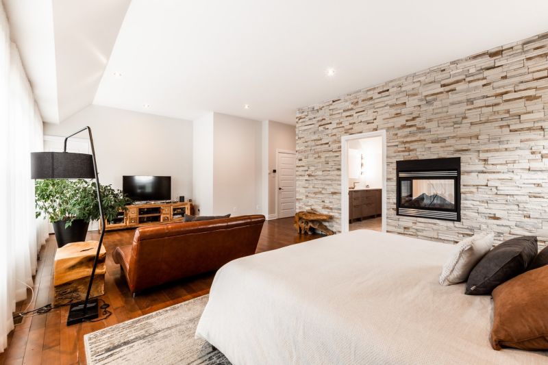 11 Rue Antoine-Forestier, St-Bruno-de-Montarville, QC