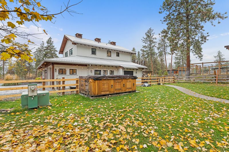2150 Saucier Road, Kelowna, BC