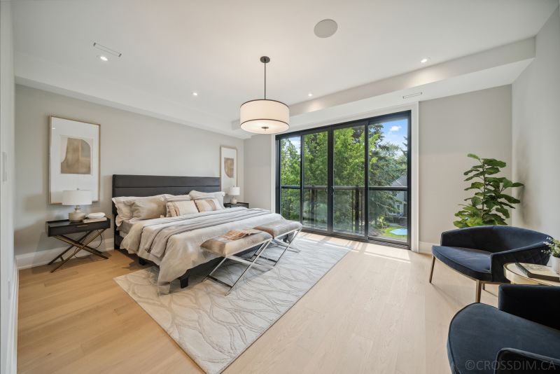 276 Wychwood Avenue, Toronto, ON