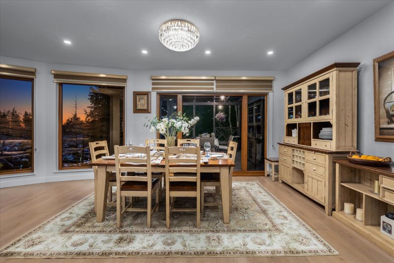 5797 Marine Drive, West Vancouver, BC