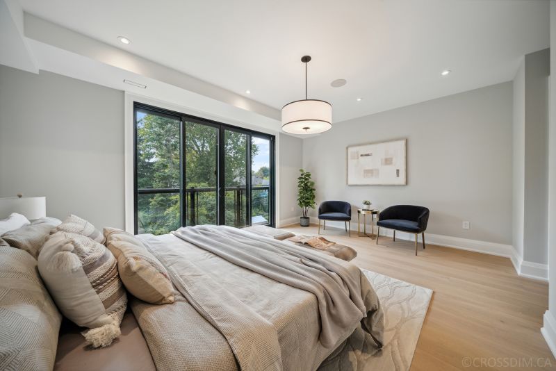 276 Wychwood Avenue, Toronto, ON