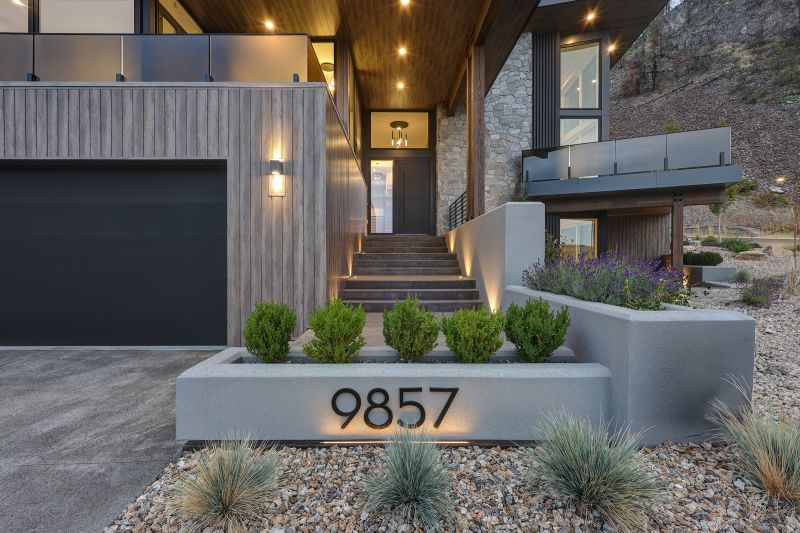 9857 Beacon Hill Drive, Lake Country, BC