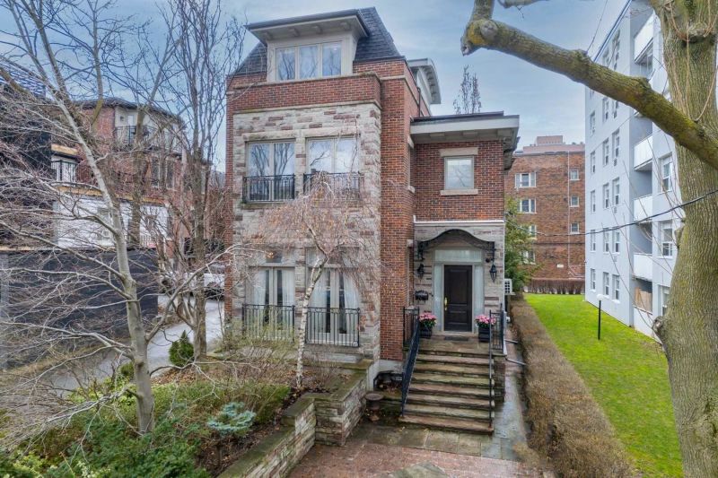 49 Montclair Ave, Toronto