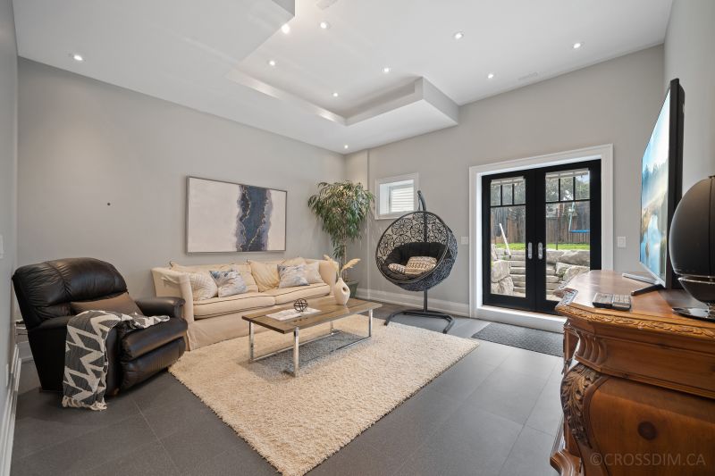 335 Melrose Avenue, North York, ON, Canada, North York, ON