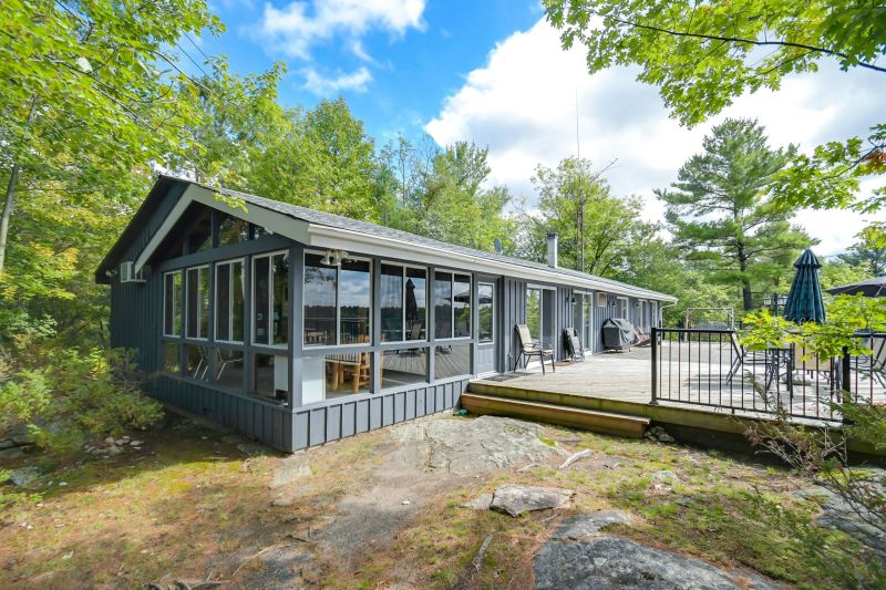 1059 Old Portage Road, Gravenhurst, ON