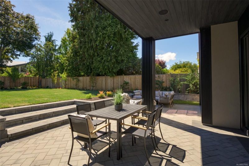 2651 Anscomb Place, Victoria, BC
