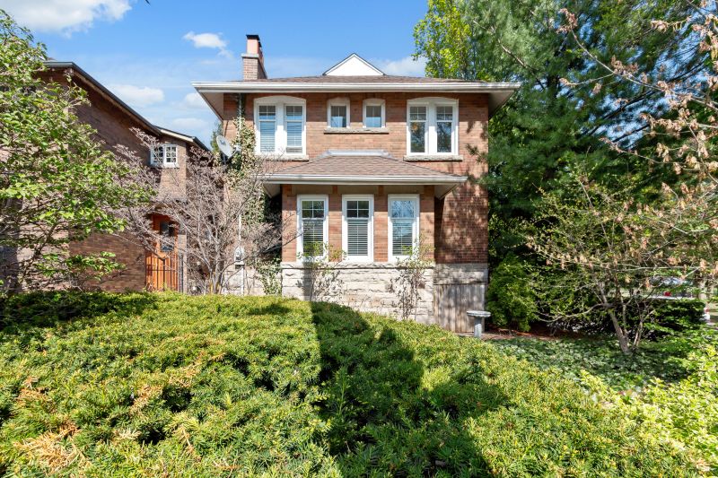 39 Acacia Road, Toronto, ON
