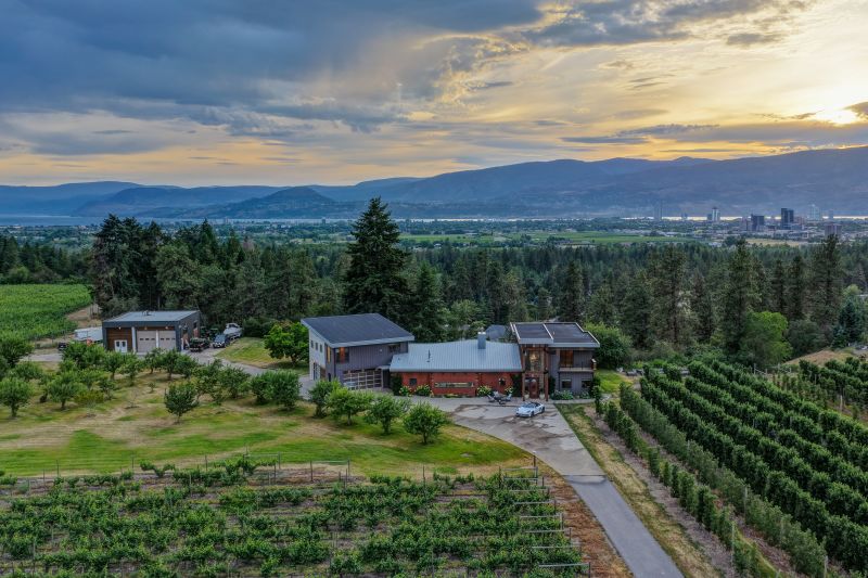 3194 Dunster Road, Kelowna, BC