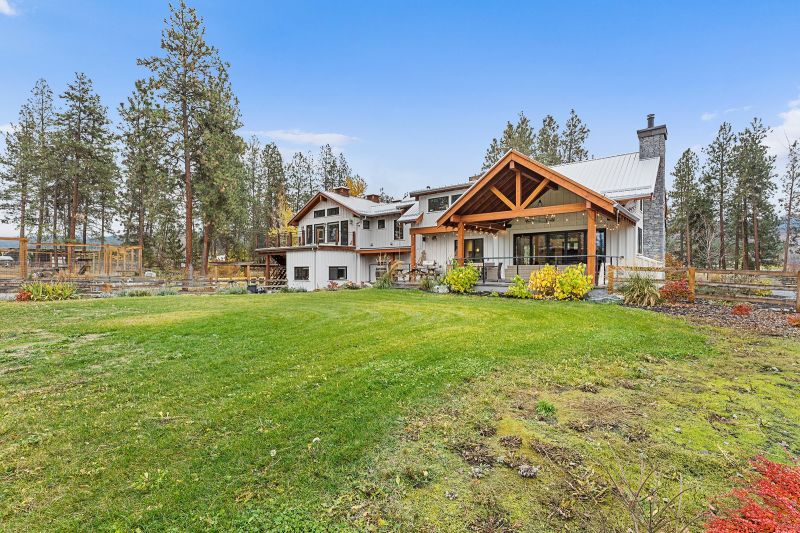 2150 Saucier Road, Kelowna, BC