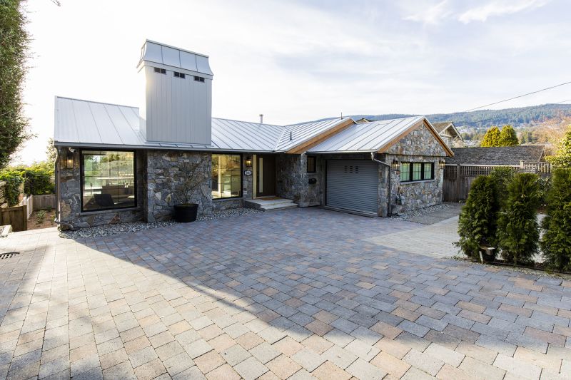 1045 Braeside Street, West Vancouver, BC, Canada, West Vancouver, BC