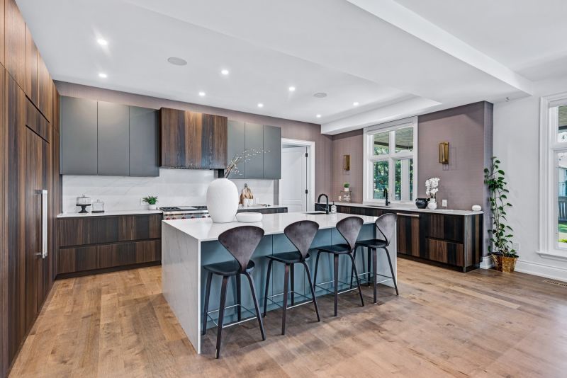 714 Atoka Drive, Mississauga, ON