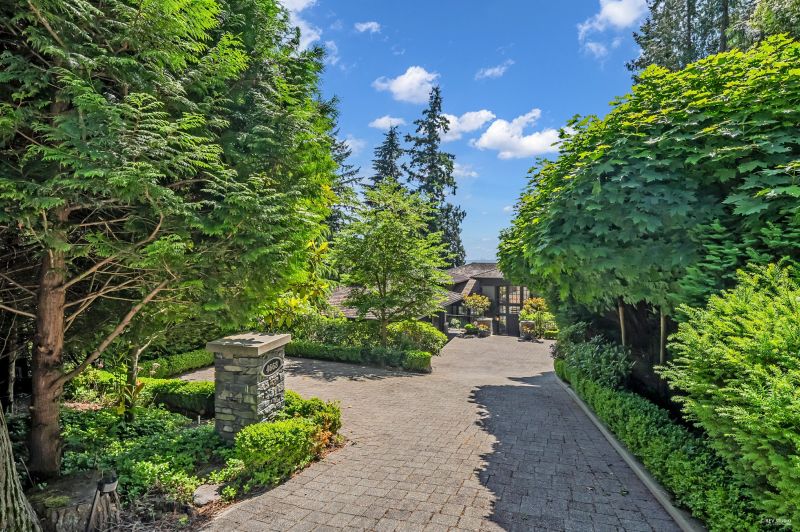 4668 Clovelly Walk, West Vancouver, BC