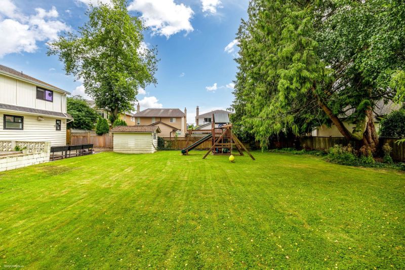 6471 Gibbons Dr, Richmond, BC