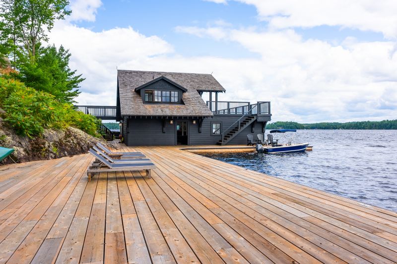 1 Onaway Island R21, Muskoka Lakes, ON