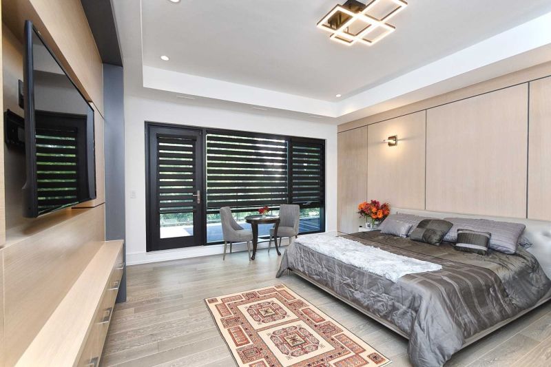4042 Apple Valley Lane, Burlington, ON