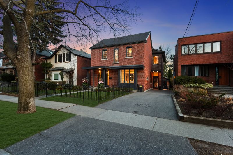 169 Sherwood Avenue, Toronto, ON