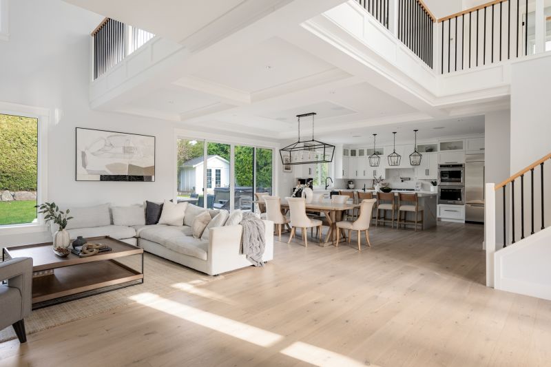 3880 Cadboro Bay Rd, Victoria, BC