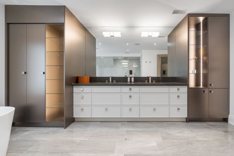 121 Forest Heights Blvd, Toronto, ON